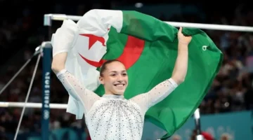 تتويج معين كيليا نمور بلقب أفضل رياضية جزائرية 2025